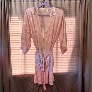 Elegant Vintage Silk Robe